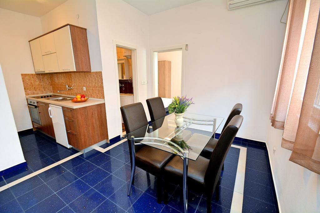 Apartment Magud